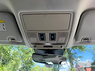 Used 2017 Land Rover Discovery Se White - Interior and Exterior details 18