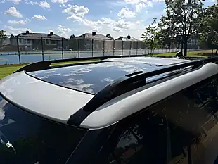 Used 2017 Land Rover Discovery Se White - Interior and Exterior details 20