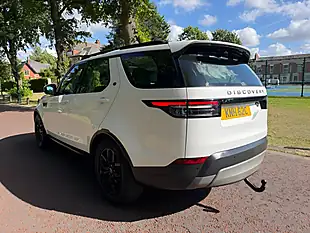 Used 2017 Land Rover Discovery Se White - Interior and Exterior details 3