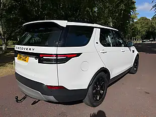 Used 2017 Land Rover Discovery Se White - Interior and Exterior details 5