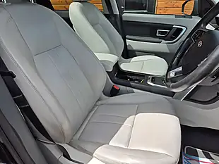 Used 2017 Land Rover Discovery Sport Hse Black Black - Interior and Exterior details 9