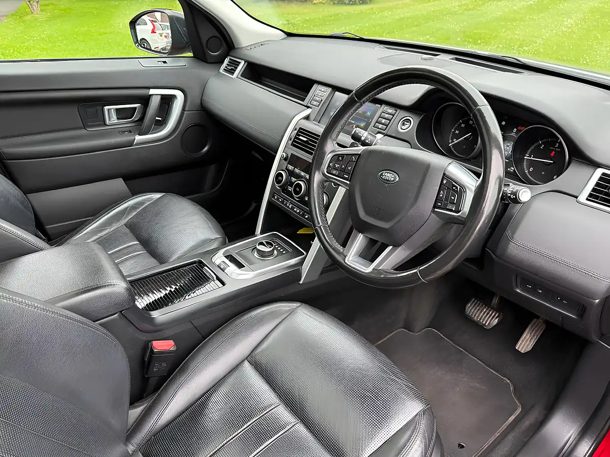 Used 2017 Land Rover Discovery Sport Hse Black Edition Red - Interior and Exterior details 9
