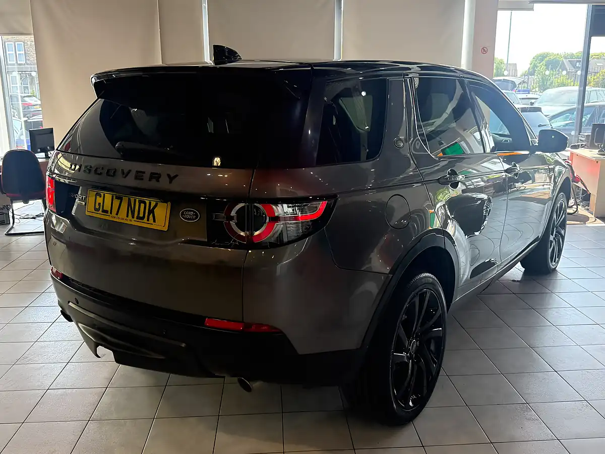 Used 2017 Land Rover Discovery Sport Hse Black Grey - Interior and Exterior details 9