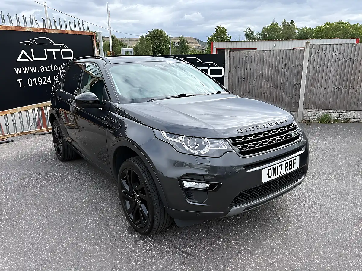 Used 2017 Land Rover Discovery Sport Hse Black Grey - Front View