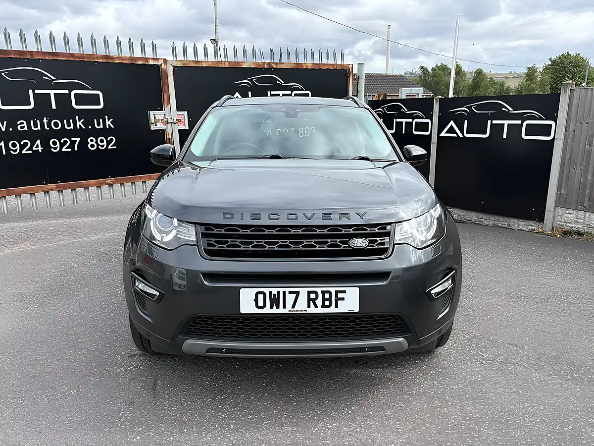Used 2017 Land Rover Discovery Sport Hse Black Grey - Interior and Exterior details 3