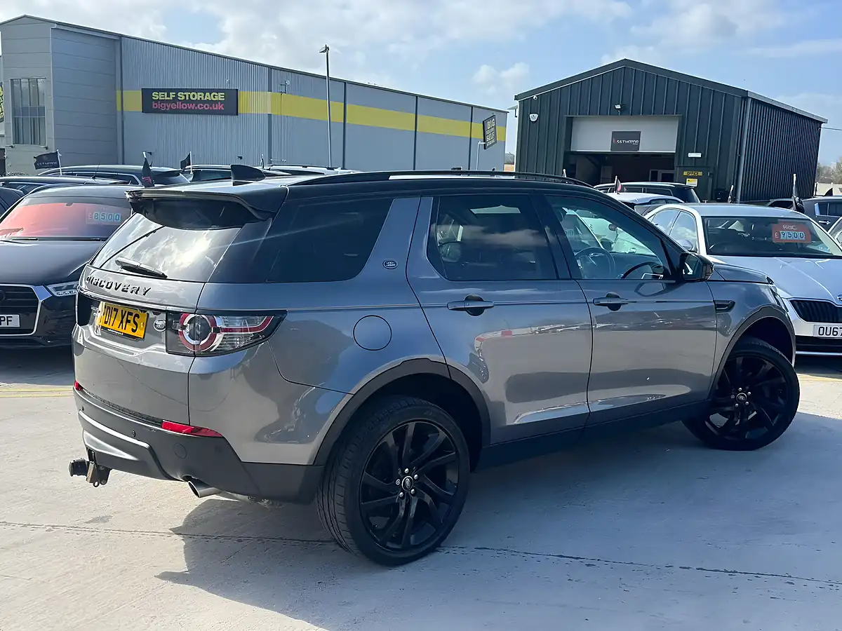 Used 2017 Land Rover Discovery Sport Hse Black Grey - Interior and Exterior details 10
