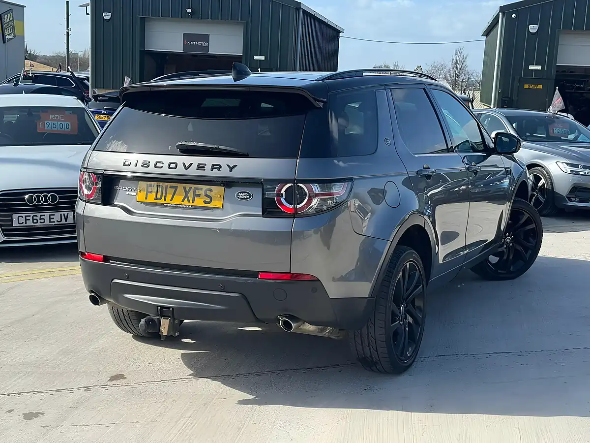 Used 2017 Land Rover Discovery Sport Hse Black Grey - Interior and Exterior details 12