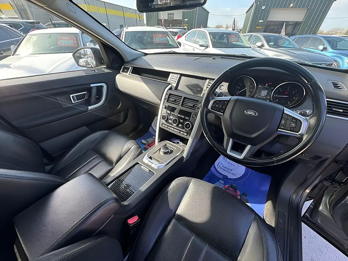 Used 2017 Land Rover Discovery Sport Hse Black Grey - Interior and Exterior details 15