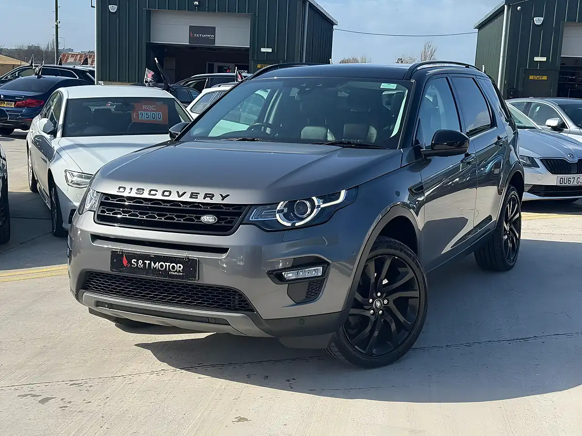 Used 2017 Land Rover Discovery Sport Hse Black Grey - Interior and Exterior details 4