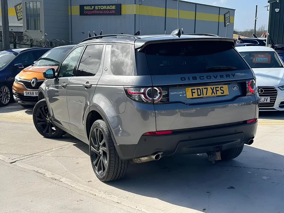 Used 2017 Land Rover Discovery Sport Hse Black Grey - Interior and Exterior details 5