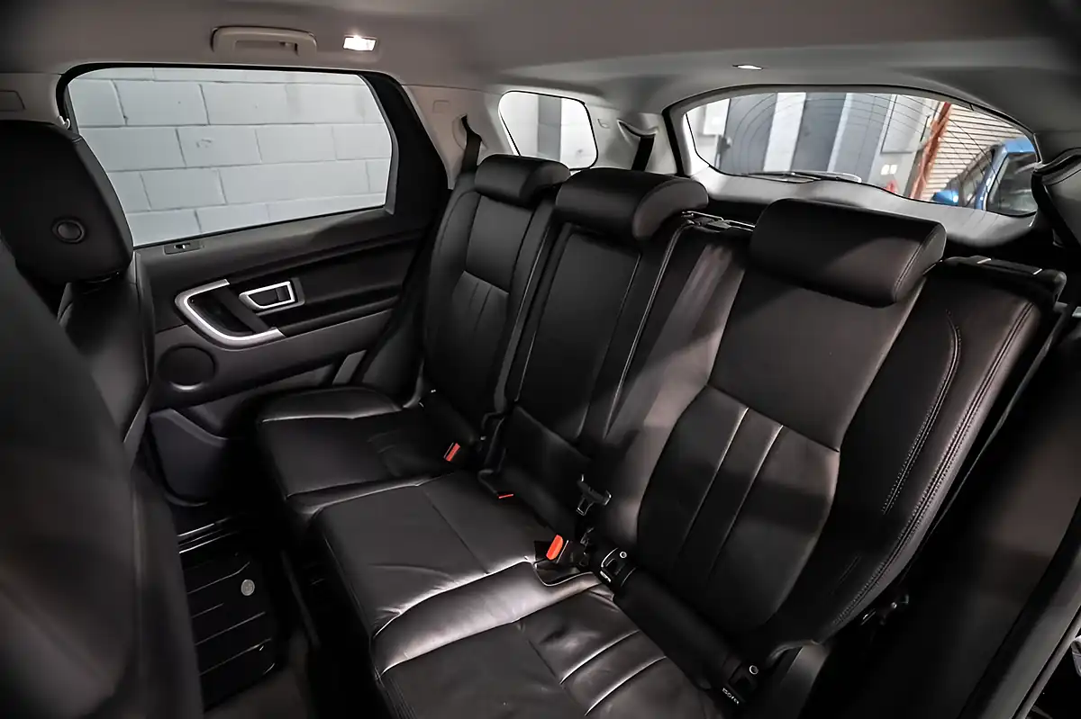 Used 2017 Land Rover Discovery Sport Hse Black - Interior and Exterior details 18
