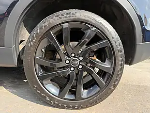 Used 2017 Land Rover Discovery Sport Hse Black - Interior and Exterior details 19