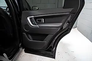 Used 2017 Land Rover Discovery Sport Hse Black - Interior and Exterior details 13