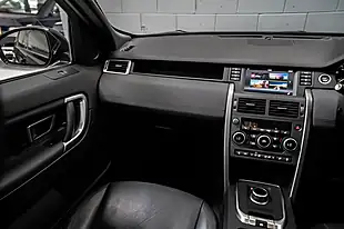 Used 2017 Land Rover Discovery Sport Hse Black - Interior and Exterior details 14