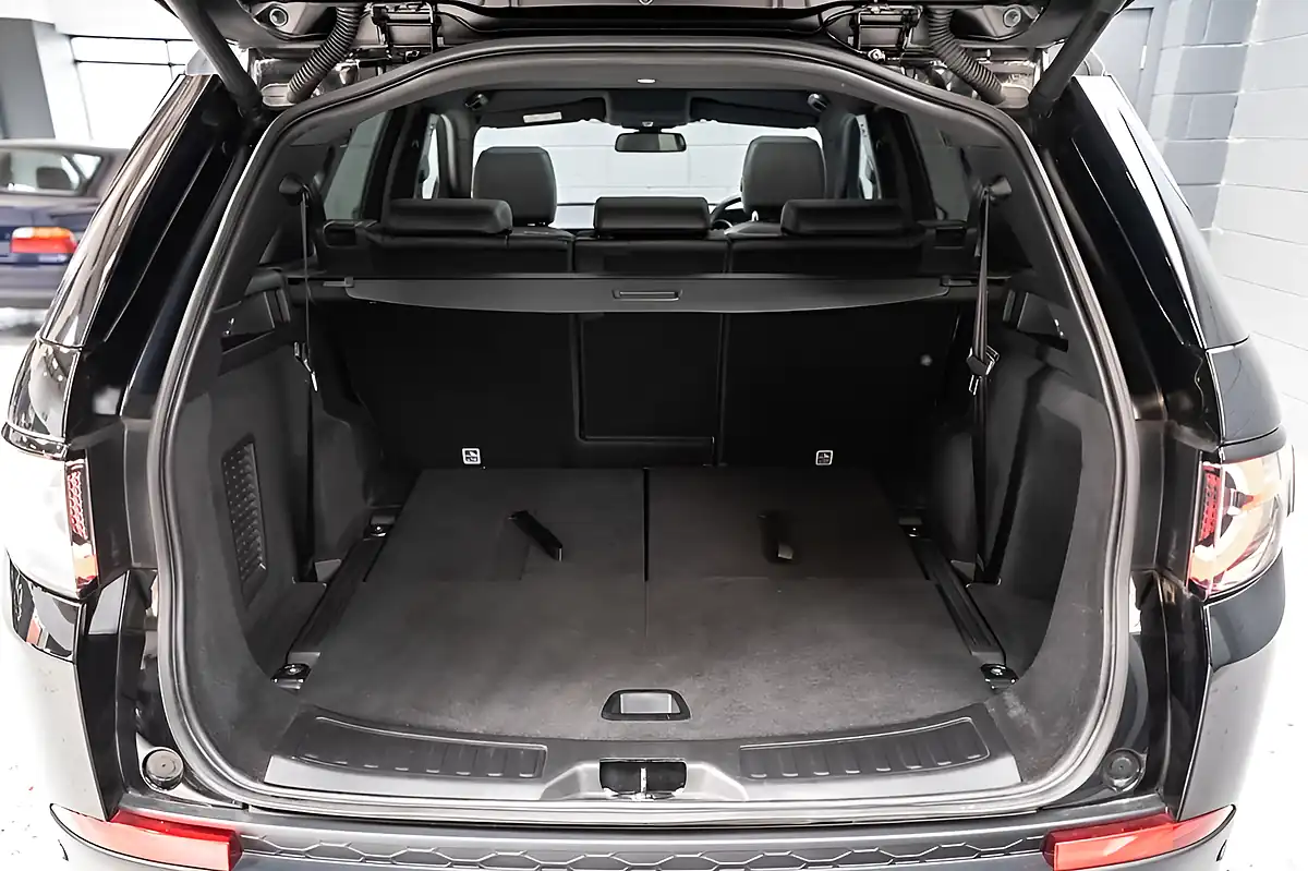 Used 2017 Land Rover Discovery Sport Hse Black - Interior and Exterior details 19