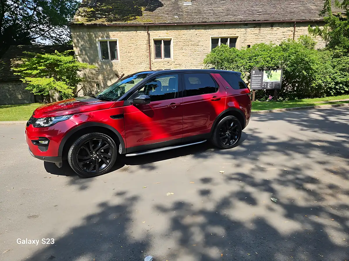 Used 2017 Land Rover Discovery Sport Hse Black Red - Interior and Exterior details 13