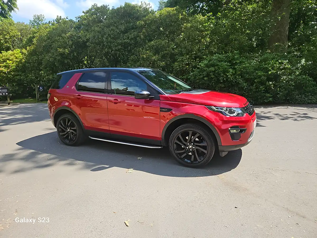 Used 2017 Land Rover Discovery Sport Hse Black Red - Interior and Exterior details 4