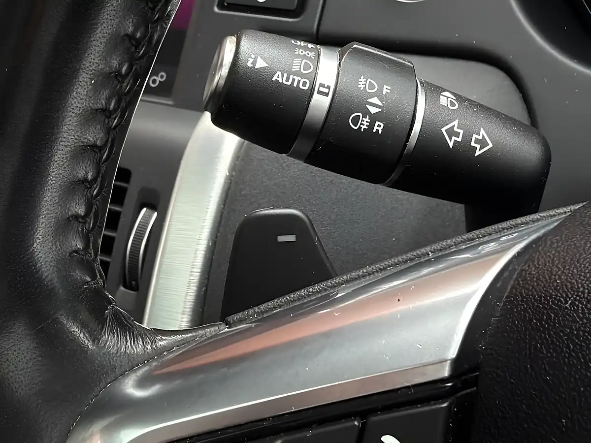 Used 2017 Land Rover Discovery Sport Hse Black White - Interior and Exterior details 17