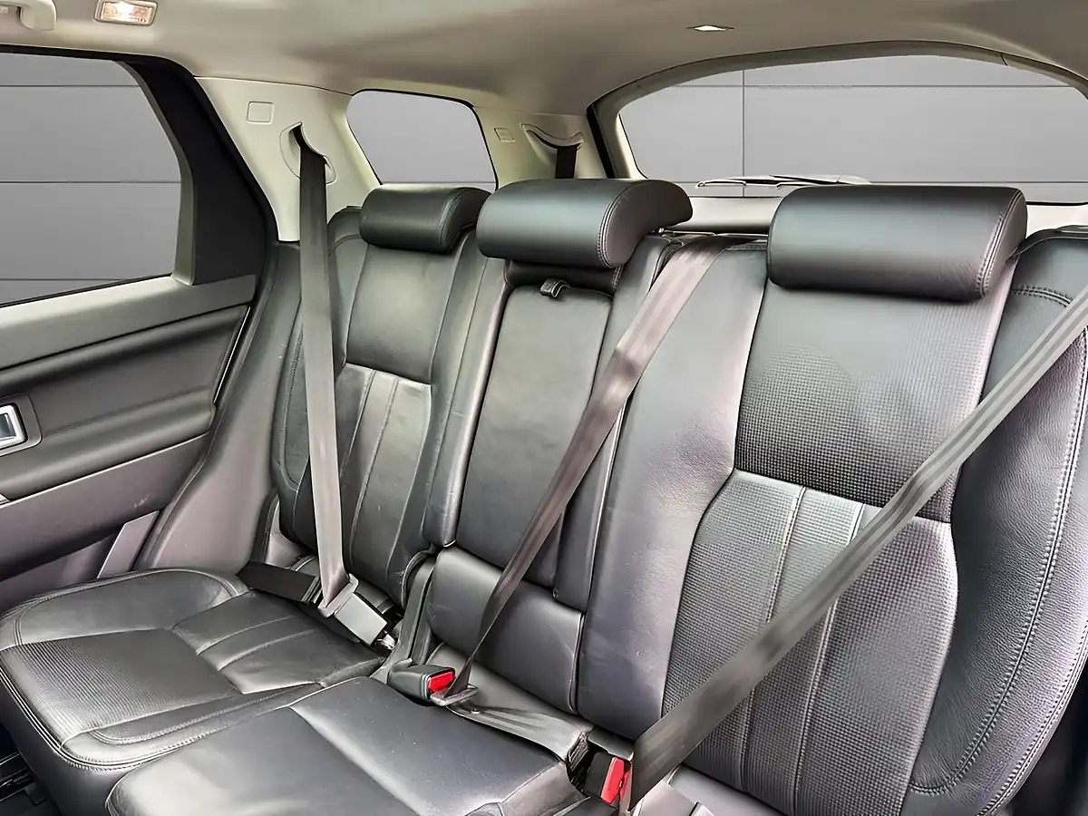 Used 2017 Land Rover Discovery Sport Hse Black White - Interior and Exterior details 20