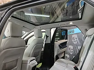 Used 2017 Land Rover Discovery Sport Hse Dynamic Lux Black - Interior and Exterior details 18