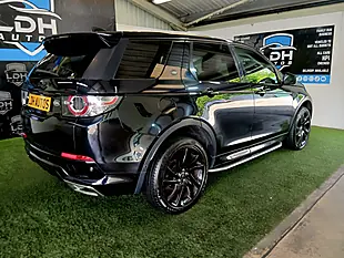 Used 2017 Land Rover Discovery Sport Hse Dynamic Lux Black - Interior and Exterior details 3