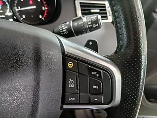 Used 2017 Land Rover Discovery Sport Hse Dynamic Lux Black - Interior and Exterior details 12