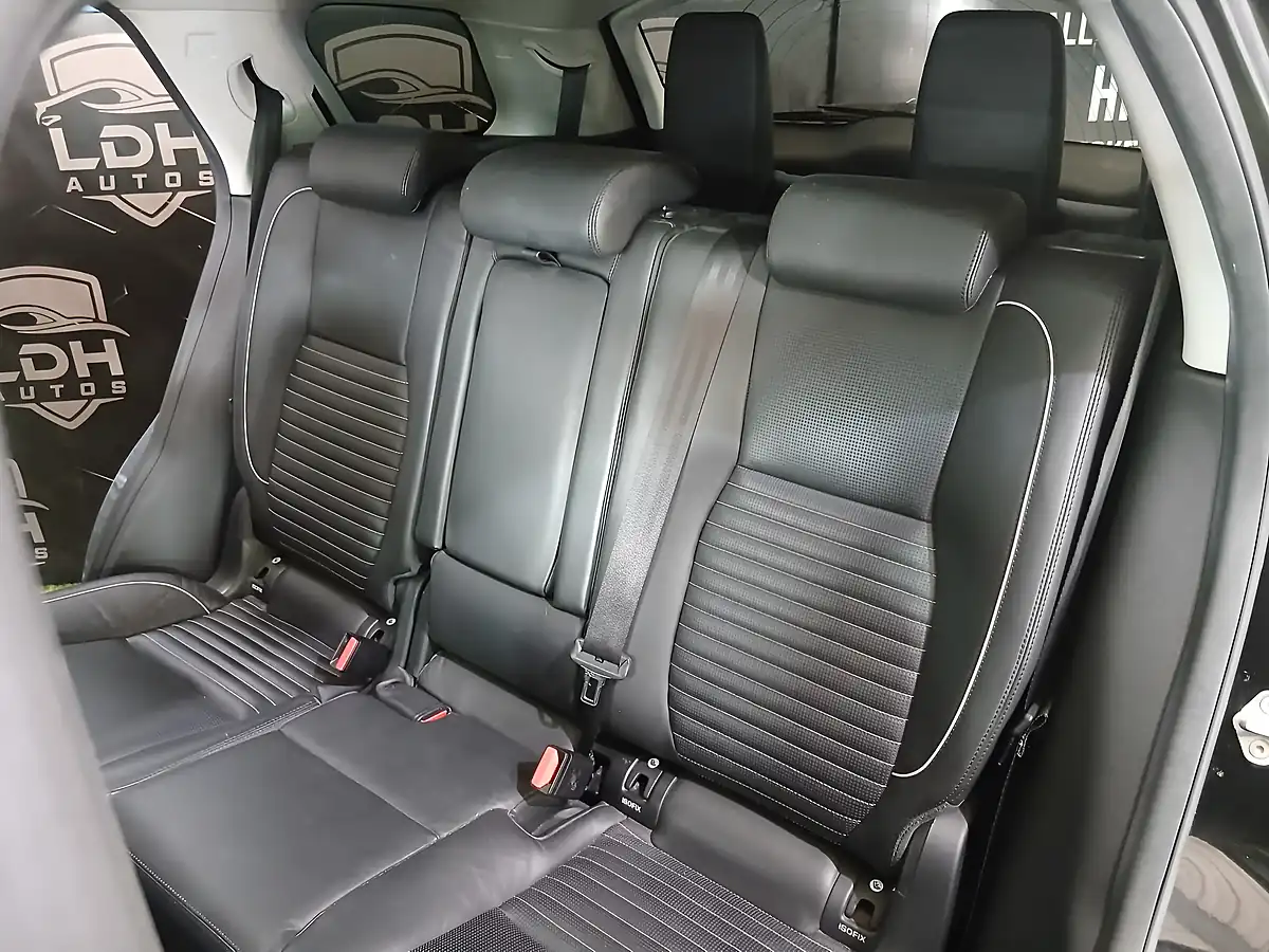 Used 2017 Land Rover Discovery Sport Hse Dynamic Lux Black - Interior and Exterior details 19