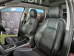 Used 2017 Land Rover Discovery Sport Hse Dynamic Lux Black - Interior and Exterior details 9
