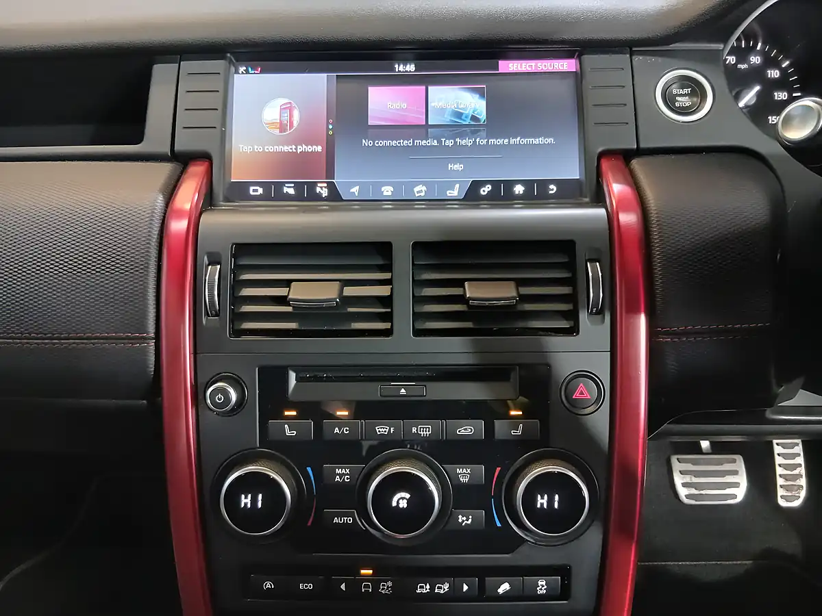 Used 2017 Land Rover Discovery Sport Hse Dynamic Lux Black - Interior and Exterior details 14