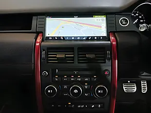 Used 2017 Land Rover Discovery Sport Hse Dynamic Lux Black - Interior and Exterior details 15