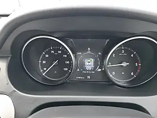 Used 2017 Land Rover Discovery Sport Hse Dynamic Lux Grey - Interior and Exterior details 16