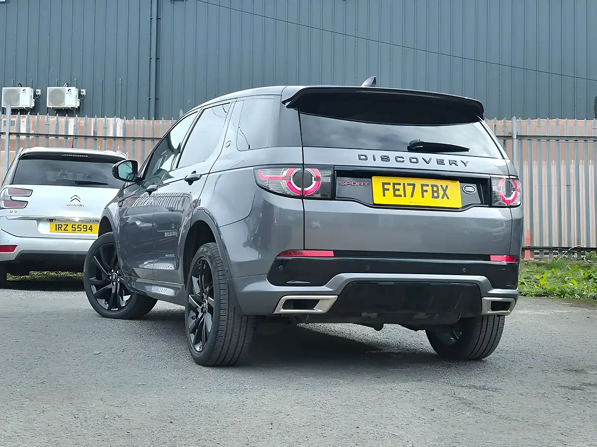 Used 2017 Land Rover Discovery Sport Hse Dynamic Lux Grey - Interior and Exterior details 3