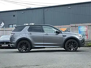 Used 2017 Land Rover Discovery Sport Hse Dynamic Lux Grey - Interior and Exterior details 5