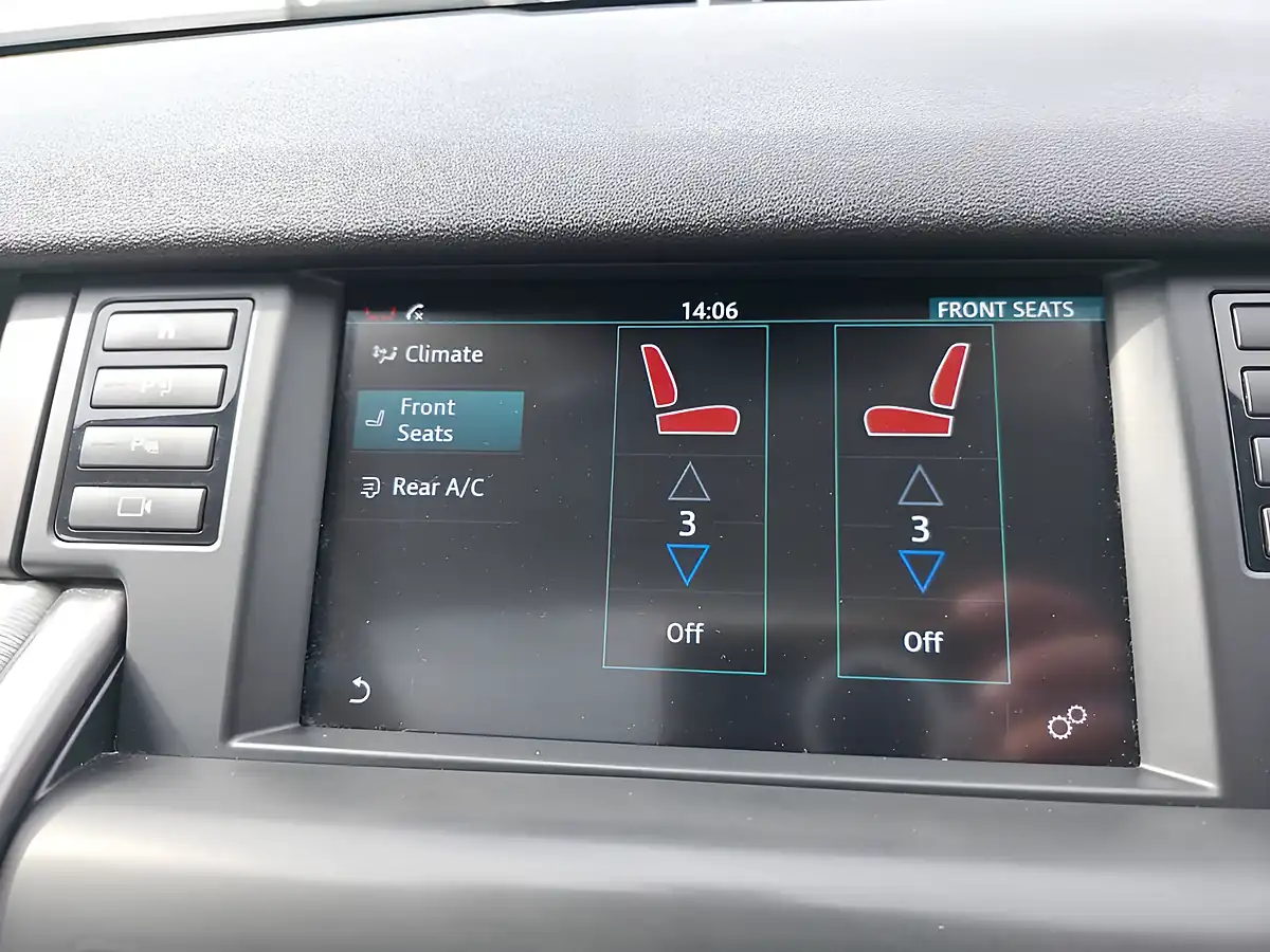 Used 2017 Land Rover Discovery Sport Hse Dynamic Lux Grey - Interior and Exterior details 9
