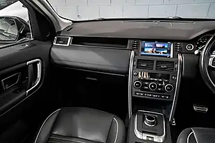 Used 2017 Land Rover Discovery Sport Hse Dynamic Lux Grey - Interior and Exterior details 14