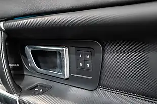 Used 2017 Land Rover Discovery Sport Hse Dynamic Lux Grey - Interior and Exterior details 9