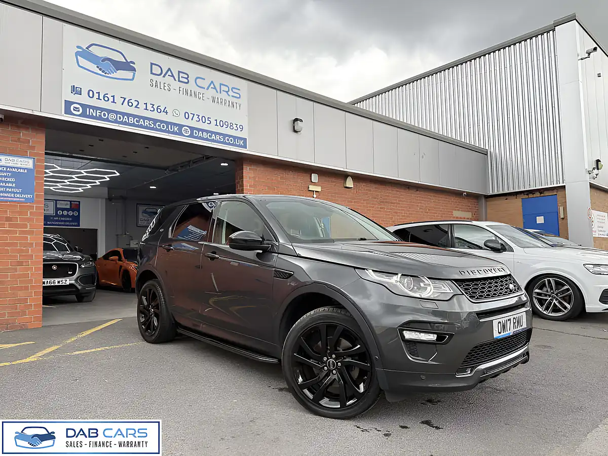 Used 2017 Land Rover Discovery Sport Hse Dynamic Lux Grey - Interior and Exterior details 10