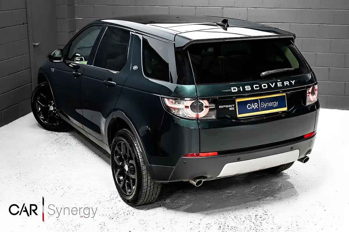 Used 2017 Land Rover Discovery Sport Hse Green - Interior and Exterior details 3