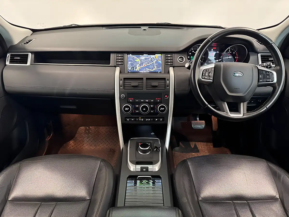 Used 2017 Land Rover Discovery Sport Hse Grey - Interior and Exterior details 11