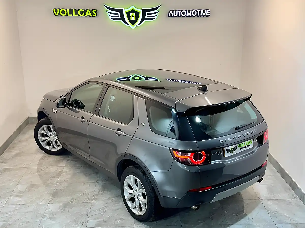 Used 2017 Land Rover Discovery Sport Hse Grey - Interior and Exterior details 4