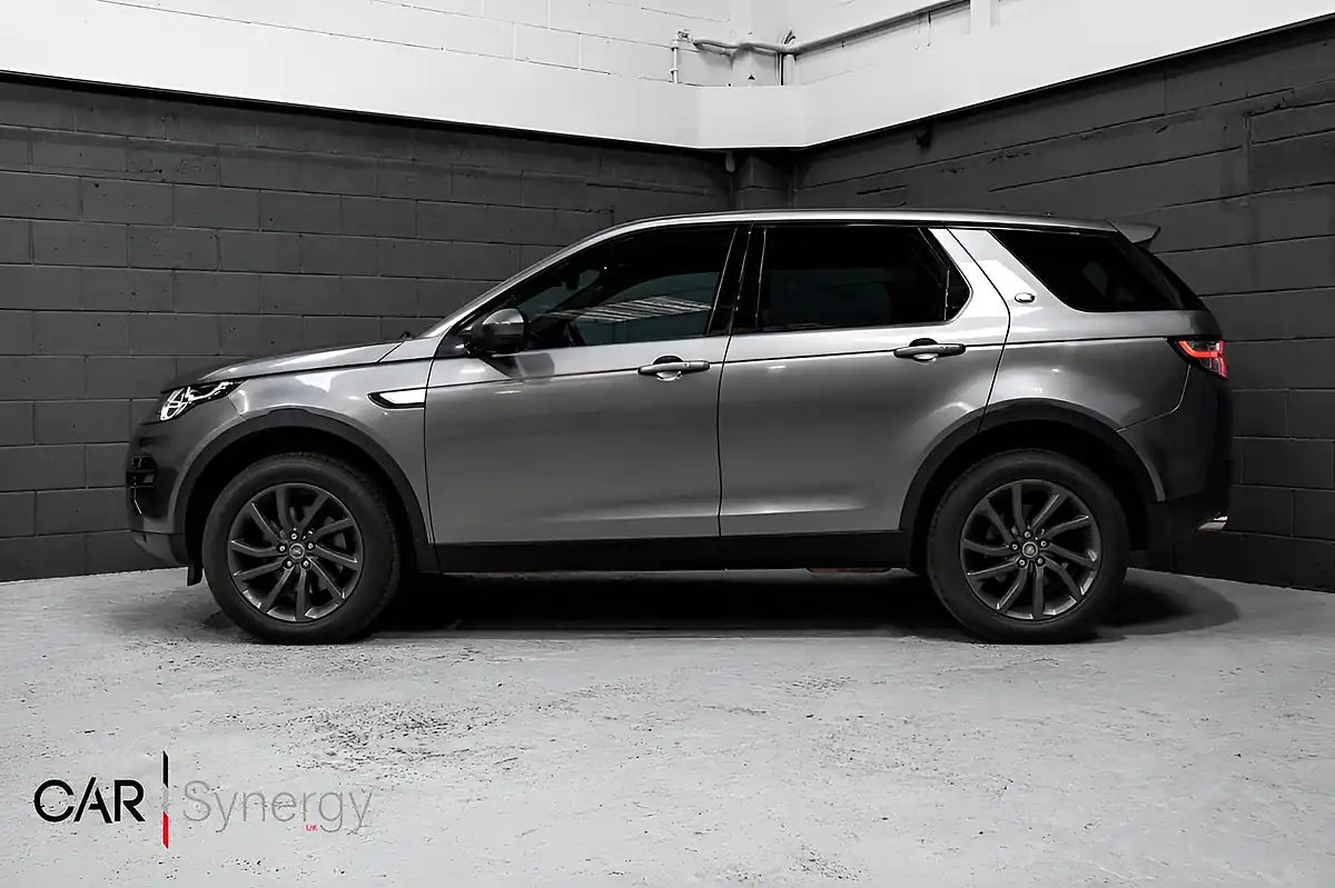 Used 2017 Land Rover Discovery Sport Hse Grey - Interior and Exterior details 4