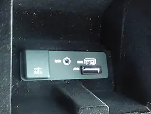 Used 2017 Land Rover Discovery Sport Hse Grey - Interior and Exterior details 13