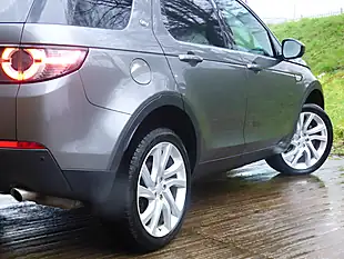 Used 2017 Land Rover Discovery Sport Hse Grey - Interior and Exterior details 15