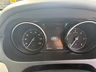 Used 2017 Land Rover Discovery Sport Hse Grey - Interior and Exterior details 15