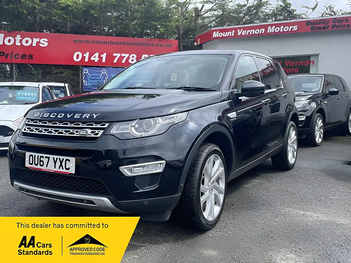 Used 2017 Land Rover Discovery Sport Hse Luxury Black - Front View