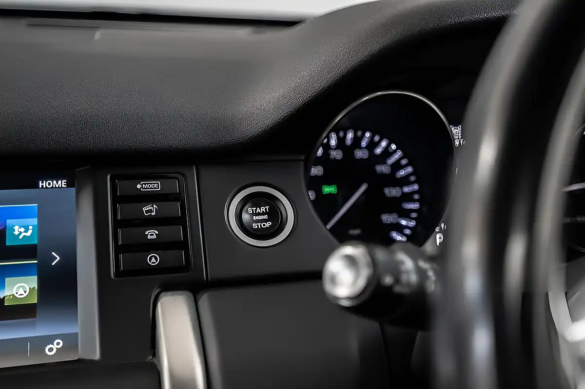 Used 2017 Land Rover Discovery Sport Hse Luxury Black - Interior and Exterior details 17