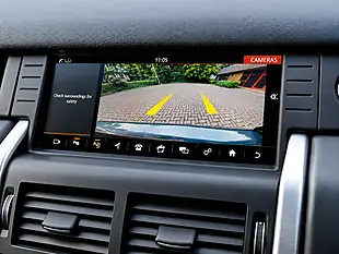 Used 2017 Land Rover Discovery Sport Hse Luxury Grey - Interior and Exterior details 17