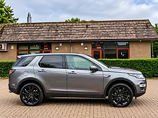 Used 2017 Land Rover Discovery Sport Hse Luxury Grey - Interior and Exterior details 2