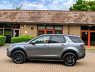 Used 2017 Land Rover Discovery Sport Hse Luxury Grey - Interior and Exterior details 6