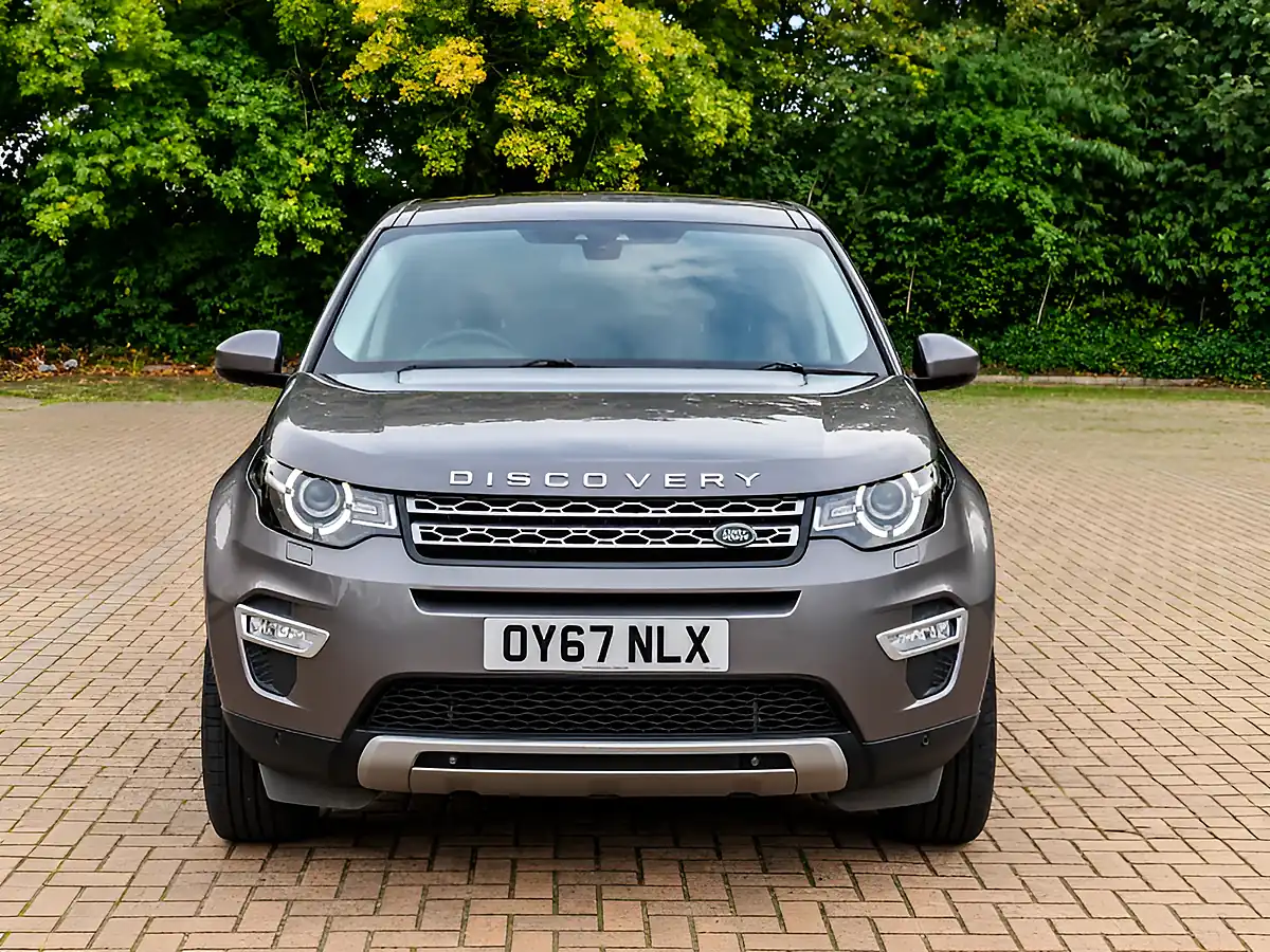 Used 2017 Land Rover Discovery Sport Hse Luxury Grey - Interior and Exterior details 8